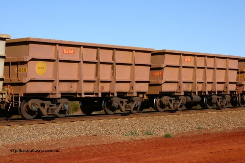 1856-6856 050828 5064
Tunkawanna, empty Hamersley Iron Bradken built S series waggon pair 1856 control and 6856 slave built in April 2003. August 28, 2005.
Keywords: 1856;6856;S-series;Bradken-Rail-Qld;Rio-ore-waggon;