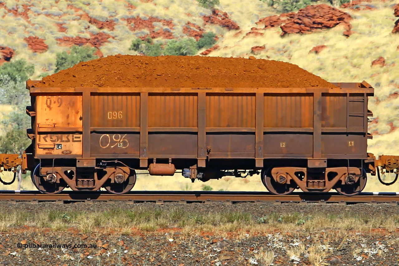 0096 170728 09945
Robe River ore waggon 096, built by Nippon Sharyo Nihon, non-handbrake side loaded view at the 72 km, Western Creek on the Deepdale line. July 28, 2017.
Keywords: 096;Nippon-Sharyo-Nihon;Robe-ore-waggon;