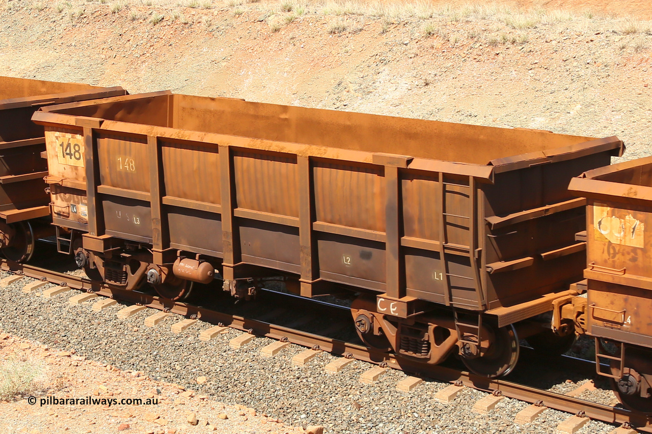 0148 160306 1327
Robe River ore waggon 148, built by Nippon Sharyo Nihon, fixed coupler non-handbrake side empty view at Greenpool on the Cape Lambert line. March 6, 2016.
Keywords: 148;Nippon-Sharyo-Nihon;Robe-ore-waggon;