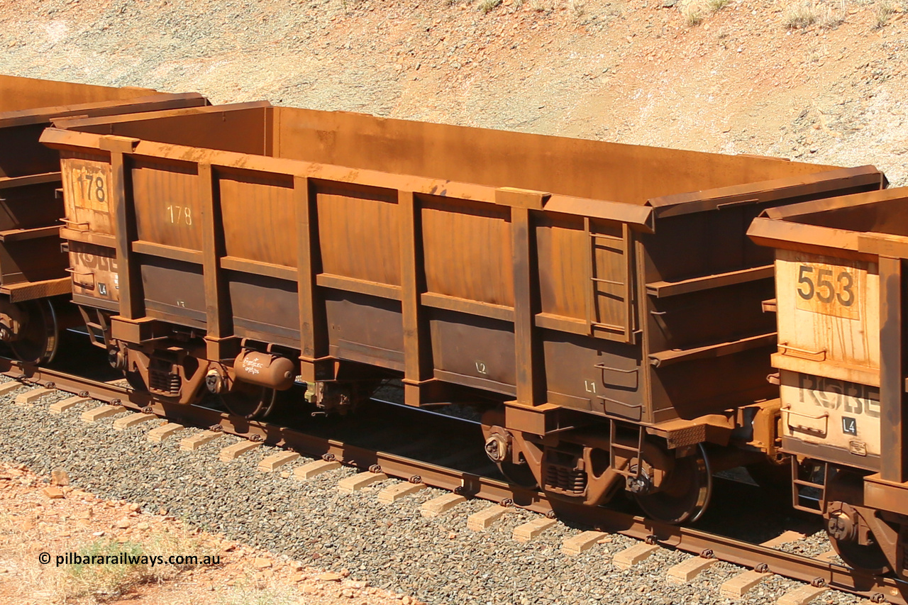 0178 160306 1331
Robe River ore waggon 178, built by Nippon Sharyo Nihon, fixed coupler non-handbrake side empty view at Greenpool on the Cape Lambert line. March 6, 2016.
Keywords: 178;Nippon-Sharyo-Nihon;Robe-ore-waggon;