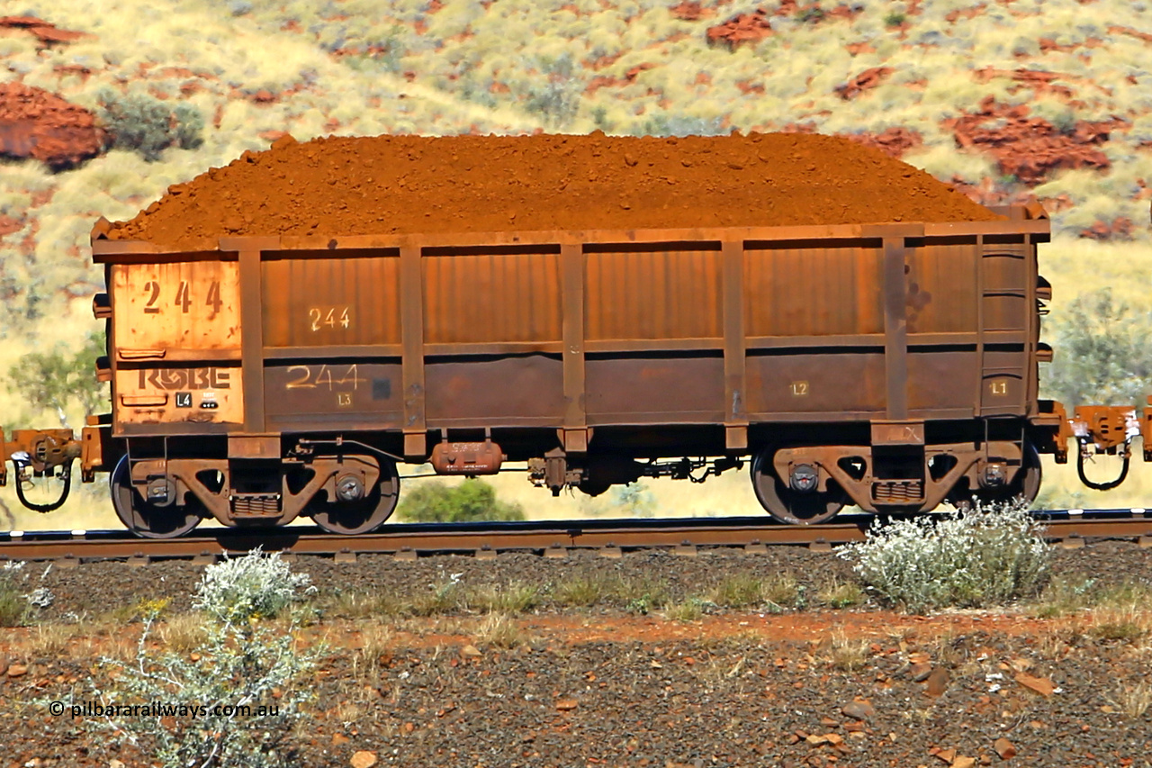 0244 170728 09930
Robe River ore waggon 244, built by Nippon Sharyo Nihon, non-handbrake side loaded view at the 72 km, Western Creek on the Deepdale line. July 28, 2017.
Keywords: 244;Nippon-Sharyo-Nihon;Robe-ore-waggon;