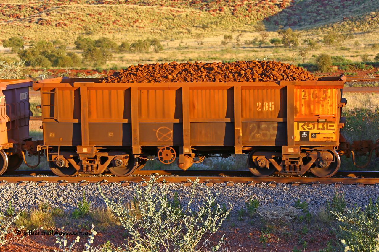 0265 170513 8728
Robe River ore waggon 265, built by Nippon Sharyo Nihon, handbrake side loaded view, Cape Lambert yard, May 13, 2017.
Keywords: 265;Nippon-Sharyo-Nihon;Robe-ore-waggon;