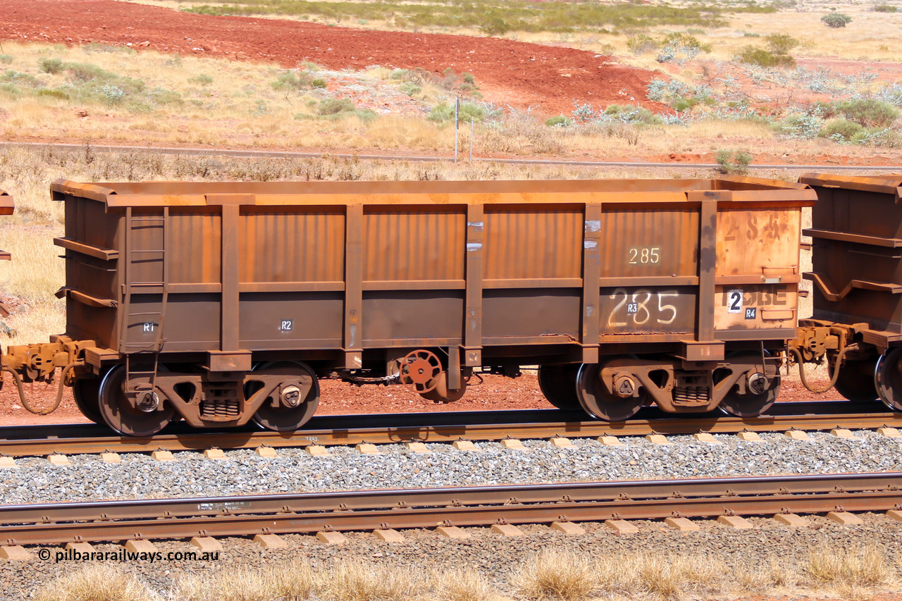 0285 141124 6861
Robe River ore waggon 285, built by Nippon Sharyo Nihon, fixed coupler handbrake side empty view at the 25 km at Arches Siding on the Cape Lambert line. November 24, 2014.
Keywords: 285;Nippon-Sharyo-Nihon;Robe-ore-waggon;