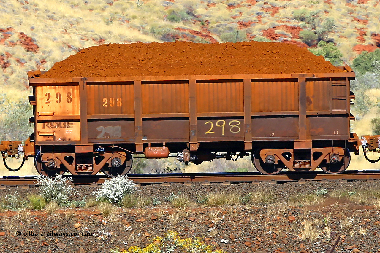 0298 170728 09926
Robe River ore waggon 298, built by Nippon Sharyo Nihon, non-handbrake side loaded view at the 72 km, Western Creek on the Deepdale line. July 28, 2017.
Keywords: 298;Nippon-Sharyo-Nihon;Robe-ore-waggon;