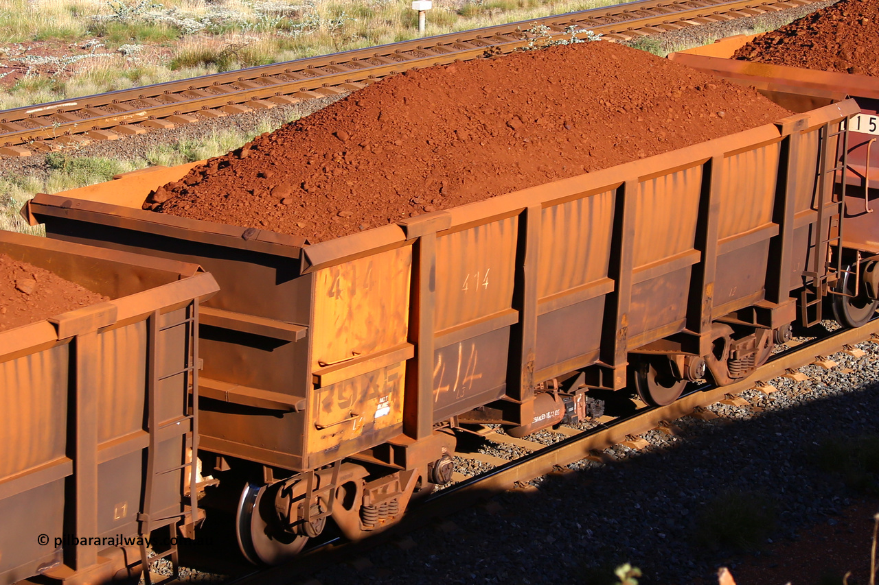 0414 210322 9730
Robe River ore waggon 414, built by Tomlinson Steel WA, rotary coupler end non-handbrake side loaded view at the 17 km on the Cape Lambert line, March 22, 2021.
Keywords: 414;Tomlinson-Steel-WA;Robe-ore-waggon;