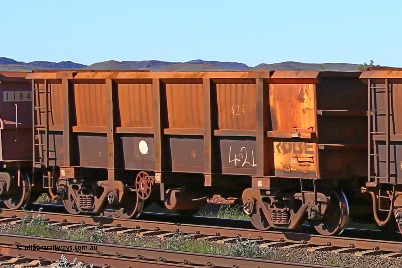0424 160727 0962
Robe River ore waggon 424, built by Tomlinson Steel WA, rotary coupler end handbrake side empty view at Harding Siding on the Cape Lambert line, July 27, 2016.
Keywords: 424;Tomlinson-Steel-WA;Robe-ore-waggon;