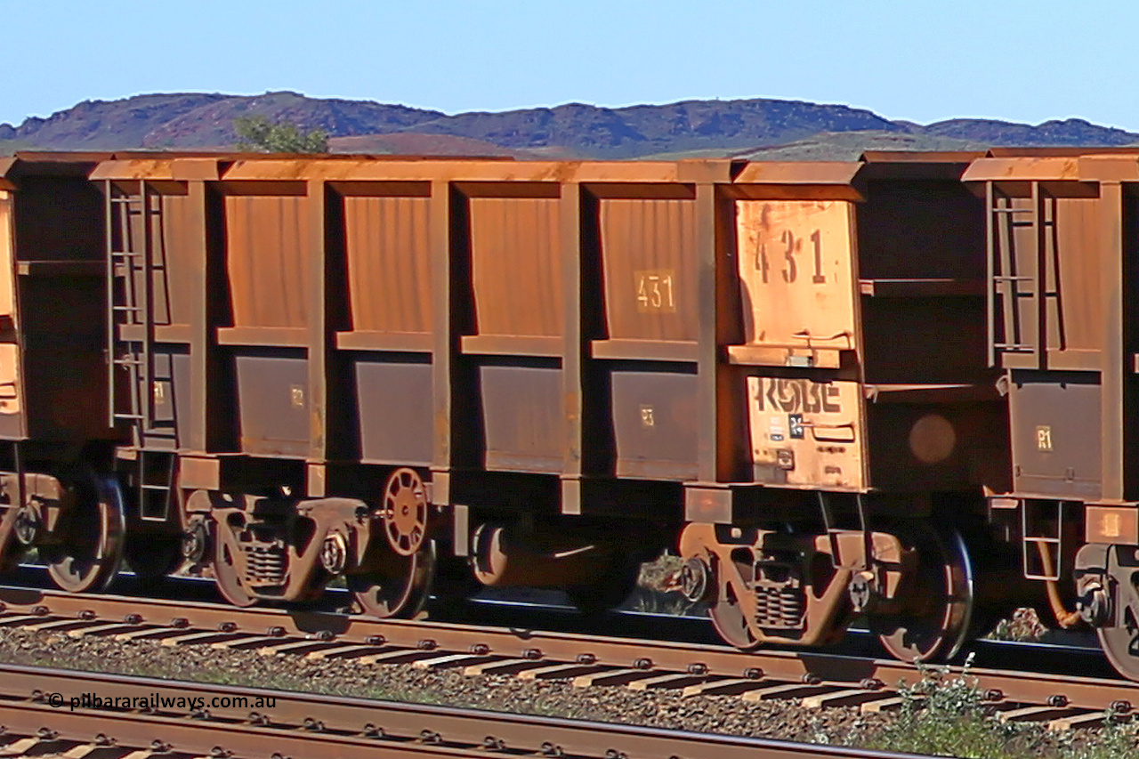 0431 160727 0967
Robe River ore waggon 431, built by Tomlinson Steel WA, rotary coupler end handbrake side empty view at Harding Siding on the Cape Lambert line, July 27, 2016.
Keywords: 431;Tomlinson-Steel-WA;Robe-ore-waggon;