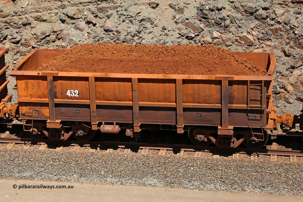 0432 160306 1606
Robe River ore waggon 432, built by Tomlinson Steel WA, fixed coupler non-handbrake side loaded parital view of end, at the 45 km, Harding Siding on the Cape Lambert line. March 6, 2016.
Keywords: 432;Tomlinson-Steel-WA;Robe-ore-waggon;