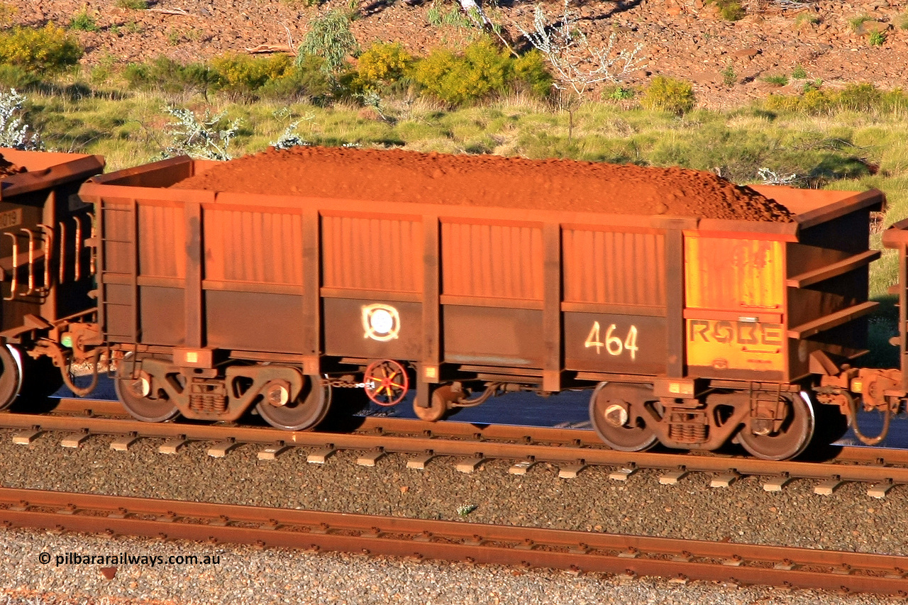 0464 110602 1703
Robe River ore waggon 464, built by Tomlinson Steel WA, rotary coupler end handbrake side loaded view at the 71 km, Western Creek on the Deepdale line. June 2, 2011.
Keywords: 464;Tomlinson-Steel-WA;Robe-ore-waggon;