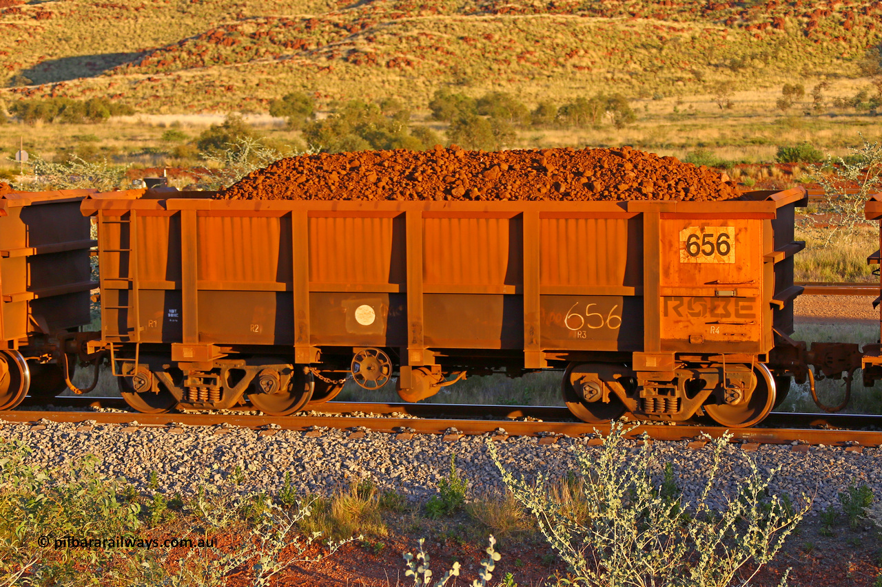 0656 170513 8639
Robe River ore waggon 656, built by Tomlinson Steel WA, rotary coupler end handbrake side loaded view, Cape Lambert yard, May 13, 2017.
Keywords: 656;Tomlinson-Steel-WA;Robe-ore-waggon;