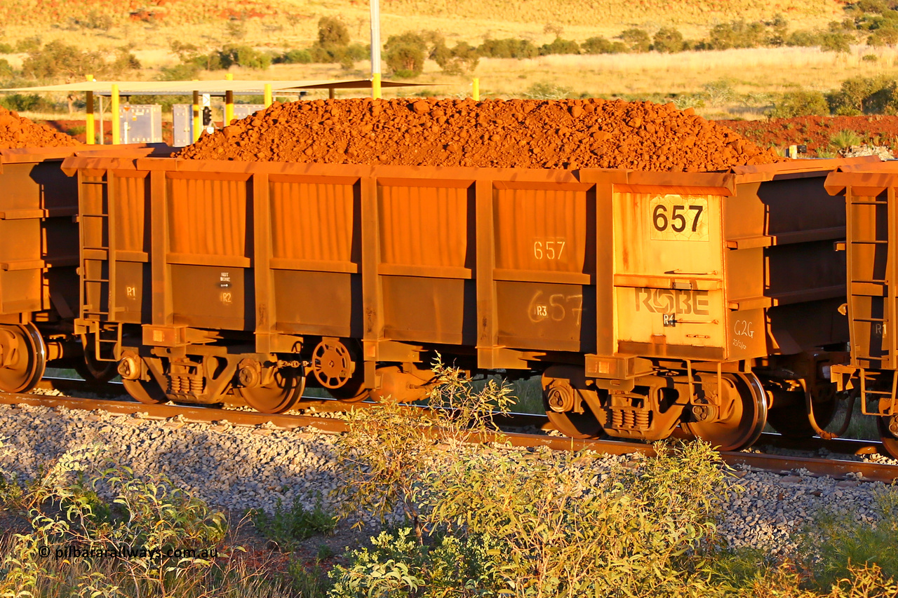 0657 170513 8627
Robe River ore waggon 657, built by Tomlinson Steel WA, rotary coupler end handbrake side loaded view, Cape Lambert yard, May 13, 2017.
Keywords: 657;Tomlinson-Steel-WA;Robe-ore-waggon;