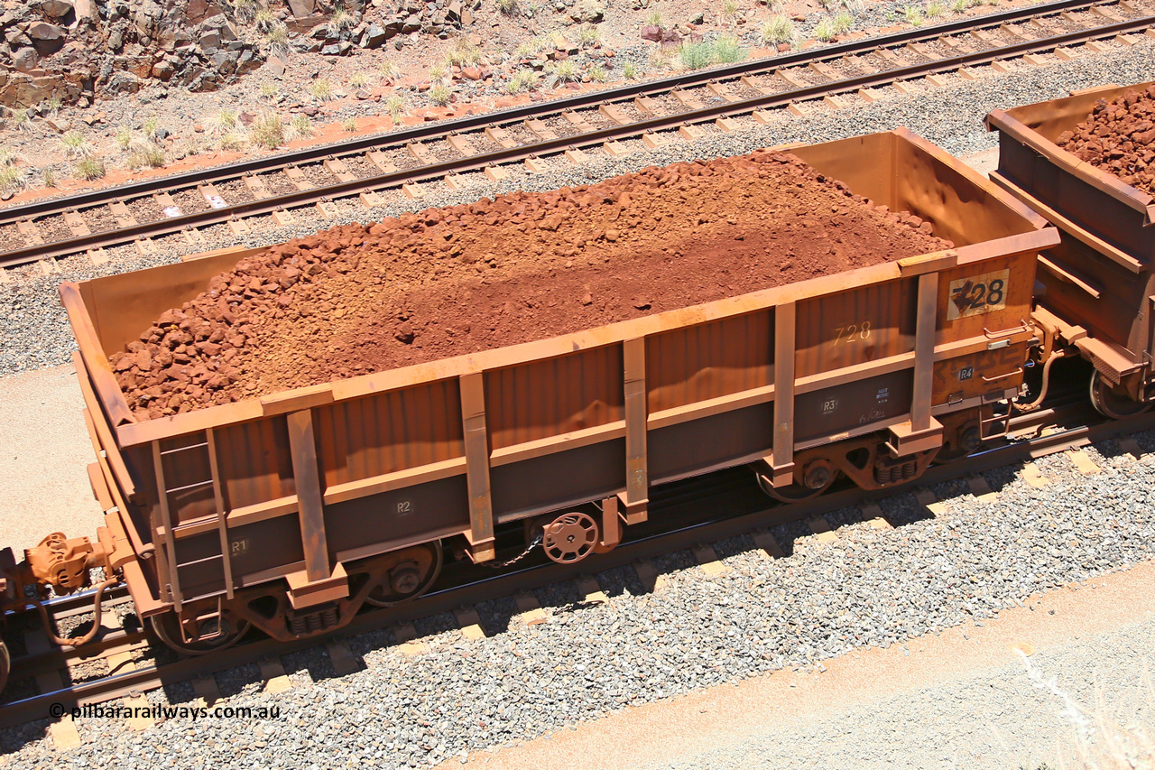 0728 160306 1472
Robe River ore waggon 728, built by Tomlinson Steel WA, fixed coupler handbrake side loaded view, at the 45 km, Harding Siding on the Cape Lambert line. March 6, 2016.
Keywords: 728;Tomlinson-Steel-WA;Robe-ore-waggon;