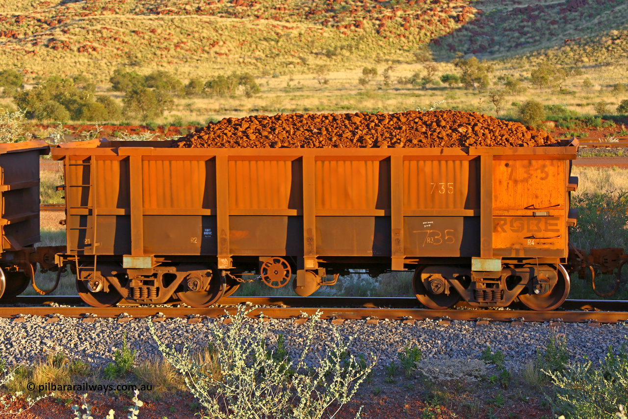 0735 170513 8725
Robe River ore waggon 735, built by Tomlinson Steel WA, rotary coupler end handbrake side loaded view, Cape Lambert yard, May 13, 2017.
Keywords: 735;Tomlinson-Steel-WA;Robe-ore-waggon;