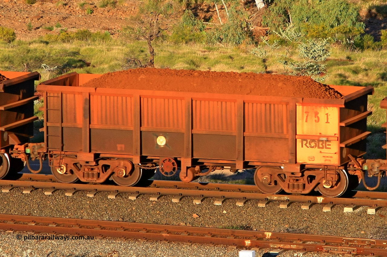 0751 110602 1617
Robe River ore waggon 751, built by Tomlinson Steel WA, rotary coupler end handbrake side loaded view at the 71 km, Western Creek on the Deepdale line. June 2, 2011.
Keywords: 751;Tomlinson-Steel-WA;Robe-ore-waggon;
