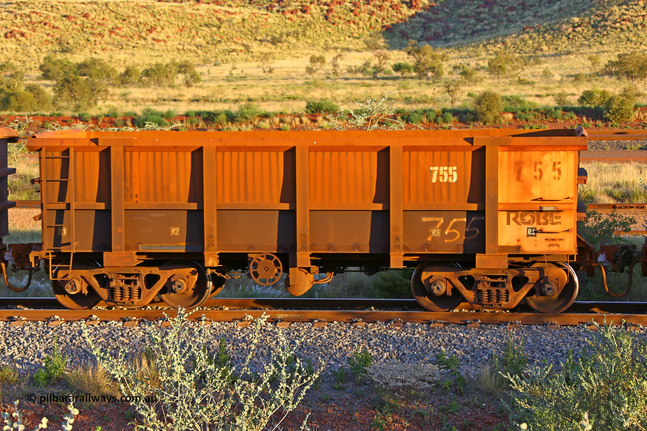 0755 170513 8773
Robe River ore waggon 743, built by Centurion Industries WA, rotary coupler end handbrake side empty view, Cape Lambert yard, May 13, 2017.
Keywords: 755;Centurion-Industries-WA;Robe-ore-waggon;