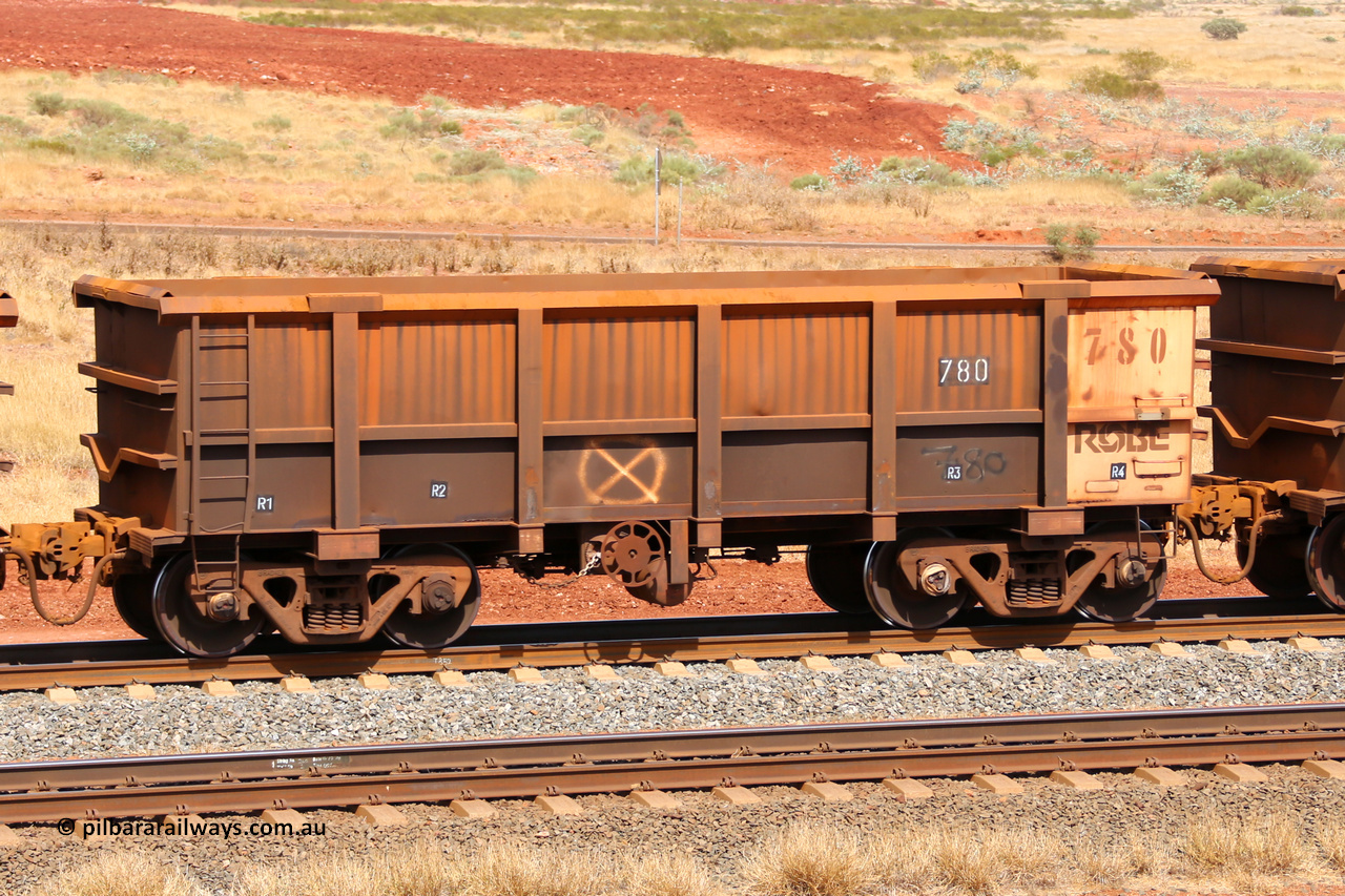 0780 141124 6853
Robe River ore waggon 780, built by Centurion Industries WA, fixed coupler handbrake side empty view at the 25 km at Arches Siding on the Cape Lambert line. November 24, 2014.
Keywords: 780;Centurion-Industries-WA;Robe-ore-waggon;