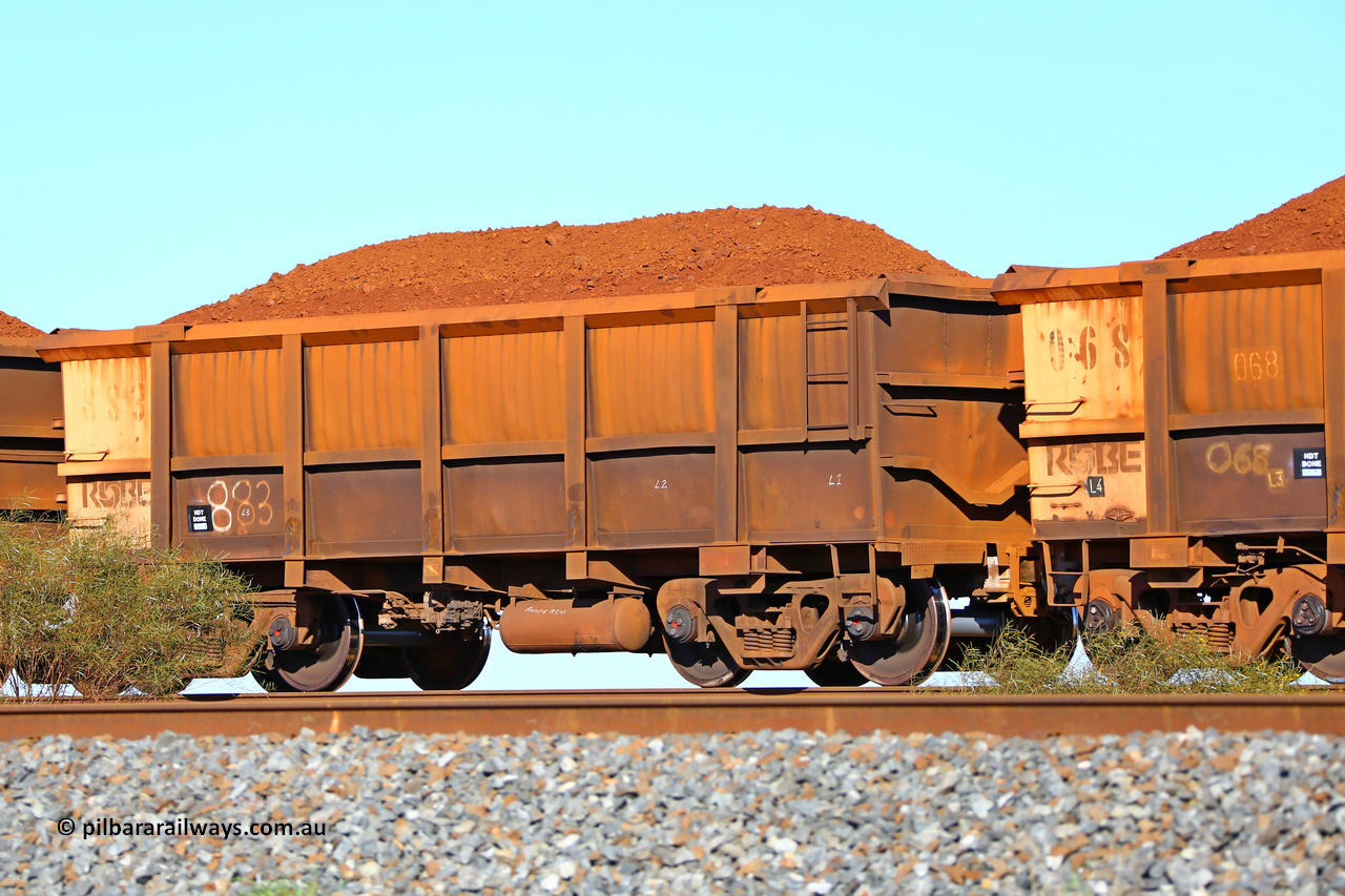 0883 180616 1681
Robe River ore waggon 883, built by Centurion Industries WA, fixed coupler non-handbrake side loaded view at the 33.7 km, Arches on the Cape Lambert line, June 16, 2018.
Keywords: 883;Centurion-Industries-WA;Robe-ore-waggon;