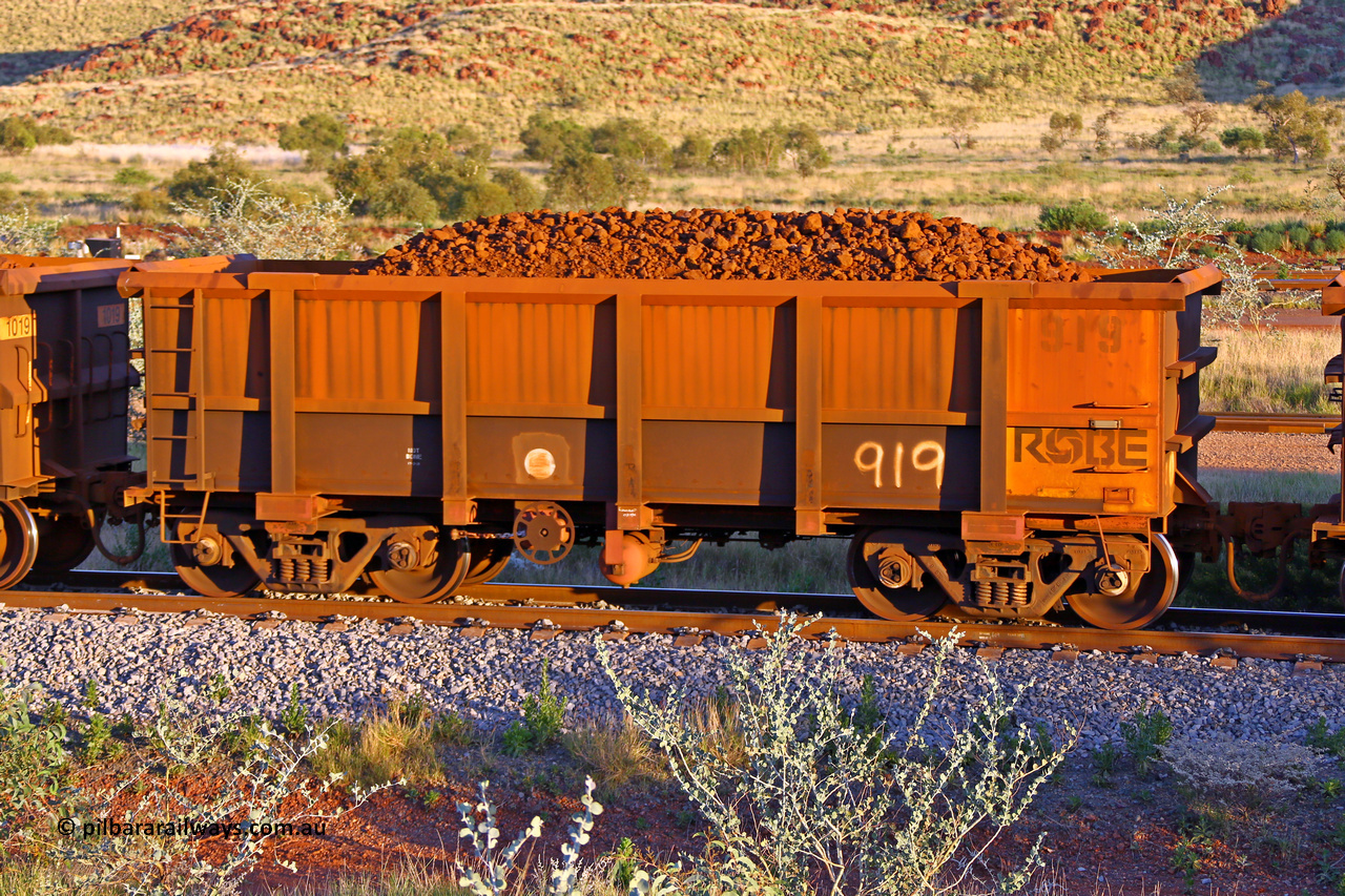 0919 170513 8684
Robe River ore waggon 919, built by Centurion Industries WA, rotary coupler end handbrake side loaded view, Cape Lambert yard, May 13, 2017.
Keywords: 919;Centurion-Industries-WA;Robe-ore-waggon;