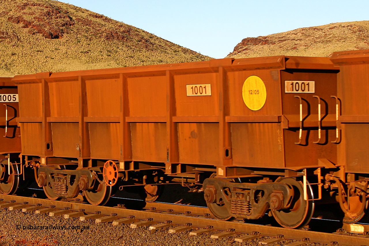 1001 060722 7601
Robe River ore waggon 1001, built by Bradken Rail Qld in December 2005, rotary coupler end handbrake side empty view, at the 11.7 km, Cape Lambert. July 22, 2006.
Keywords: 1001;Bradken-Rail-Qld;Robe-ore-waggon;