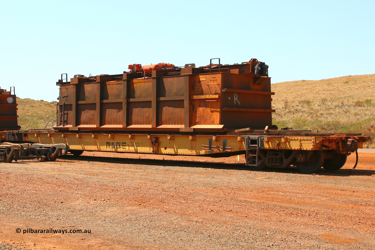 5003 070909 0666
Robe River flat waggon 5003 with recovered ore waggon, 765. At the Cape Lambert shops. September 9, 2007.
Keywords: 5003;Robe-flat-waggon;