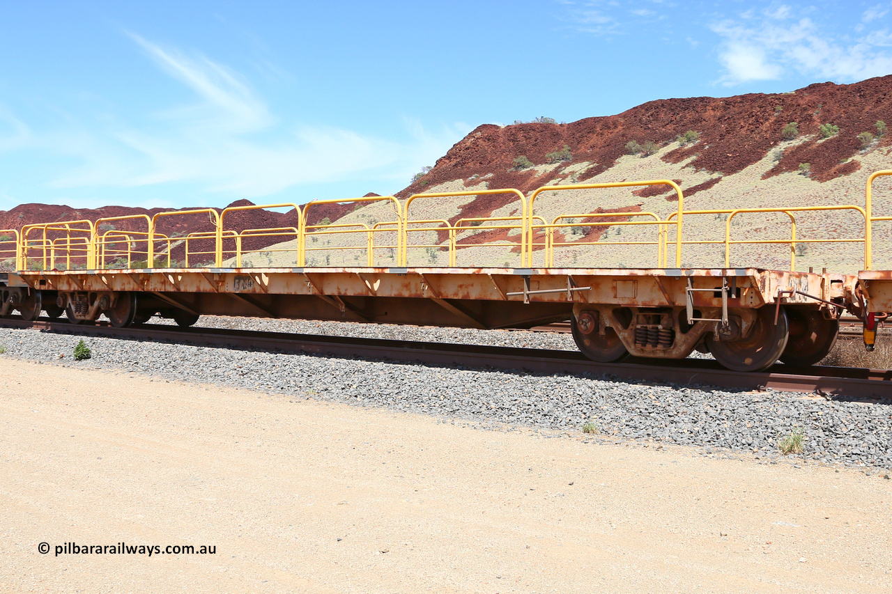 FC10 160306 1370
Robe River flat waggon FC 10, built by Comeng. Greenpool March 6, 2016.
Keywords: FC10;Comeng-NSW;Robe-flat-waggon;