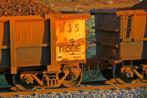 0035 170513 8636
Robe River ore waggon 035, built by Nippon Sharyo Nihon, rotary coupler end markings and plate view, Cape Lambert yard, May 13, 2017.
Keywords: 035;Nippon-Sharyo-Nihon;Robe-ore-waggon;
