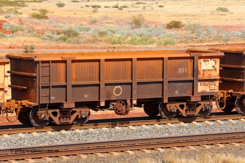 0051 141124 6775
Robe River ore waggon 051, built by Nippon Sharyo Nihon, fixed coupler handbrake side empty view at the 25 km at Arches Siding on the Cape Lambert line. November 24, 2014.
Keywords: 051;Nippon-Sharyo-Nihon;Robe-ore-waggon;
