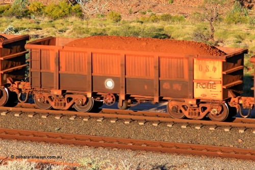 0084 110602 1728
Robe River ore waggon 084, built by Nippon Sharyo Nihon, rotary coupler end handbrake side loaded view at the 71 km, Western Creek on the Deepdale line. June 2, 2011.
Keywords: 084;Nippon-Sharyo-Nihon;Robe-ore-waggon;