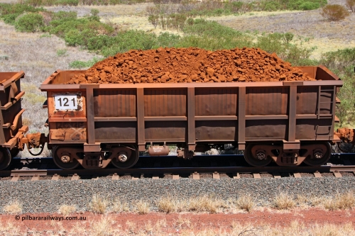 0121 081209 0126
Robe River ore waggon 121, built by Nippon Sharyo Nihon, non-handbrake side loaded view at the 7 km location just south of Cape Lambert yard. December 9, 2008.
Keywords: 121;Nippon-Sharyo-Nihon;Robe-ore-waggon;