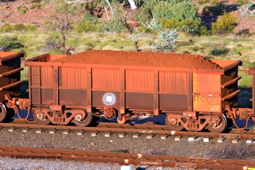 0561 110602 1635
Robe River ore waggon 534, built by Tomlinson Steel WA, rotary coupler end handbrake side loaded view at the 71 km, Western Creek on the Deepdale line. June 2, 2011.
Keywords: 561;Tomlinson-Steel-WA;Robe-ore-waggon;