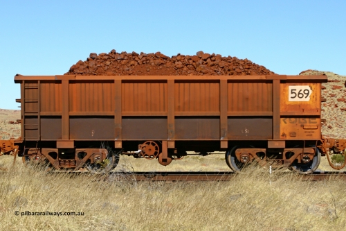 0569 060722 7512
Robe River ore waggon 569, built by Tomlinson Steel WA, handbrake side loaded view at the 78.8 km between Western Creek and Maitland on the Deepdale line. July 22, 2006.
Keywords: 569;Tomlinson-Steel-WA;Robe-ore-waggon;