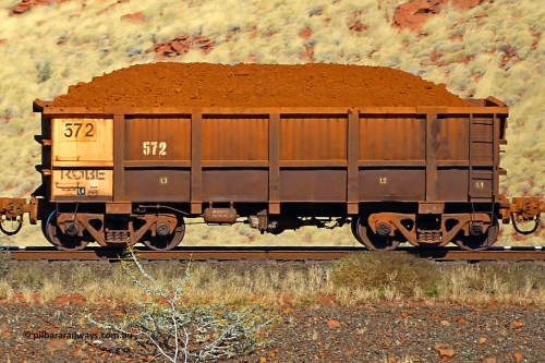 0572 170728 09940
Robe River ore waggon 572, built by Tomlinson Steel WA, non-handbrake side loaded view at the 72 km, Western Creek on the Deepdale line. July 28, 2017.
Keywords: 572;Tomlinson-Steel-WA;Robe-ore-waggon;