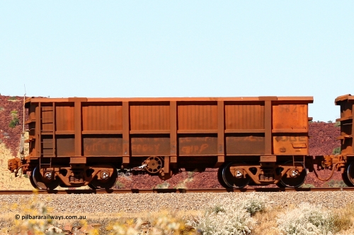 0582 060722 7449
Robe River ore waggon 582, built by Tomlinson Steel WA, handbrake side empty view at the 45.4 km just south of Harding Siding on the Cape Lambert line, end of train view. July 22, 2006.
Keywords: 582;Tomlinson-Steel-WA;Robe-ore-waggon;