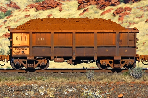 0611 170728 09917
Robe River ore waggon 611, built by Tomlinson Steel WA, non-handbrake side loaded view at the 72 km, Western Creek on the Deepdale line. July 28, 2017.
Keywords: 611;Tomlinson-Steel-WA;Robe-ore-waggon;