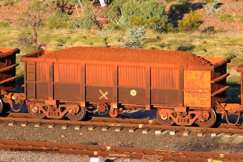 0702 110602 1626
Robe River ore waggon 702, built by Tomlinson Steel WA, rotary coupler end handbrake side loaded view at the 71 km, Western Creek on the Deepdale line. June 2, 2011.
Keywords: 702;Tomlinson-Steel-WA;Robe-ore-waggon;