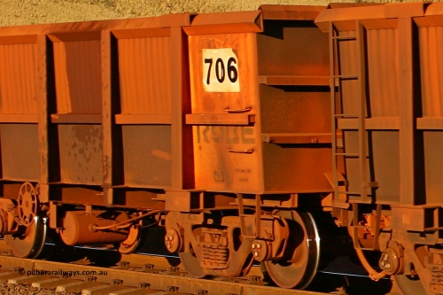 0706 060722 7624
Robe River ore waggon 706, built by Tomlinson Steel WA, rotary coupler end handbrake side empty partial view, at the 11.7 km, Cape Lambert. July 22, 2006.
Keywords: 706;Tomlinson-Steel-WA;Robe-ore-waggon;