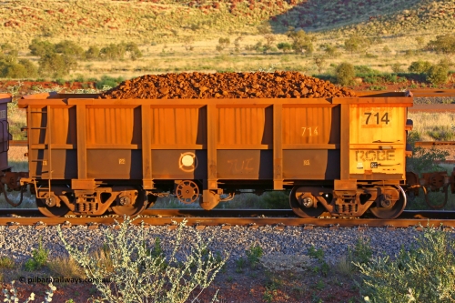 0714 170513 8750
Robe River ore waggon 714, built by Tomlinson Steel WA, rotary coupler end handbrake side loaded view, Cape Lambert yard, May 13, 2017.
Keywords: 714;Tomlinson-Steel-WA;Robe-ore-waggon;