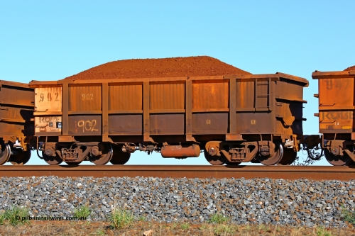 0902 180616 1680
Robe River ore waggon 902, built by Centurion Industries WA, fixed coupler non-handbrake side loaded view at the 33.7 km, Arches on the Cape Lambert line, June 16, 2018.
Keywords: 902;Centurion-Industries-WA;Robe-ore-waggon;