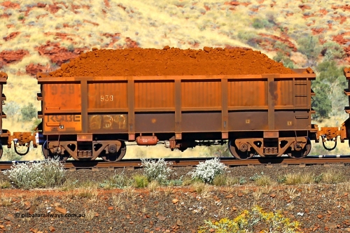 0939 170728 09908
Robe River ore waggon 939, built by Centurion Industries WA, non-handbrake side loaded view at the 72 km, Western Creek on the Deepdale line. July 28, 2017.
Keywords: 939;Centurion-Industries-WA;Robe-ore-waggon;