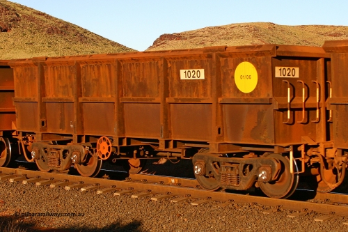 1020 060722 7629
Robe River ore waggon 1020, built by Bradken Rail Qld in January 2006, rotary coupler end handbrake side empty view, at the 11.7 km, Cape Lambert. July 22, 2006.
Keywords: 1020;Bradken-Rail-Qld;Robe-ore-waggon;