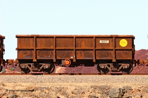 1027 060722 7437
Robe River ore waggon 1027, built by Bradken Rail Qld in January 2006, handbrake side empty view at the 45.4 km just south of Harding Siding on the Cape Lambert line. July 22, 2006.
Keywords: 1027;Bradken-Rail-Qld;Robe-ore-waggon;