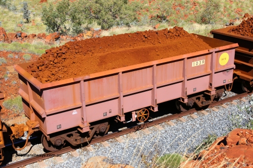 1039 180616 1874
Robe River ore waggon 1039, built by Bradken Rail Qld, fixed coupler handbrake side loaded view at Maitland Siding on the Deepdale line, June 16, 2018.
Keywords: 1039;Bradken-Rail-Qld;Robe-ore-waggon;