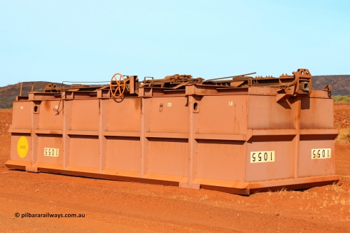 1055 141124 6754
Robe River ore waggon 1055, built by Bradken Rail Qld in March 2012, fixed coupler handbrake side view, upside down following derailment near the 11.7 km grade crossing, Cape Lambert. November 24, 2014.
Keywords: 1055;Bradken-Rail-Qld;Robe-ore-waggon;