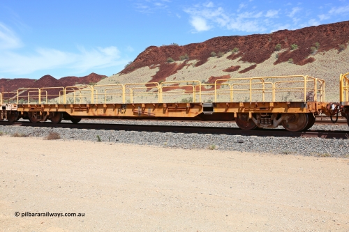 FC7 160306 1381
Robe River flat waggon FC 7. Greenpool March 6, 2016.
Keywords: FC7;Robe-flat-waggon;