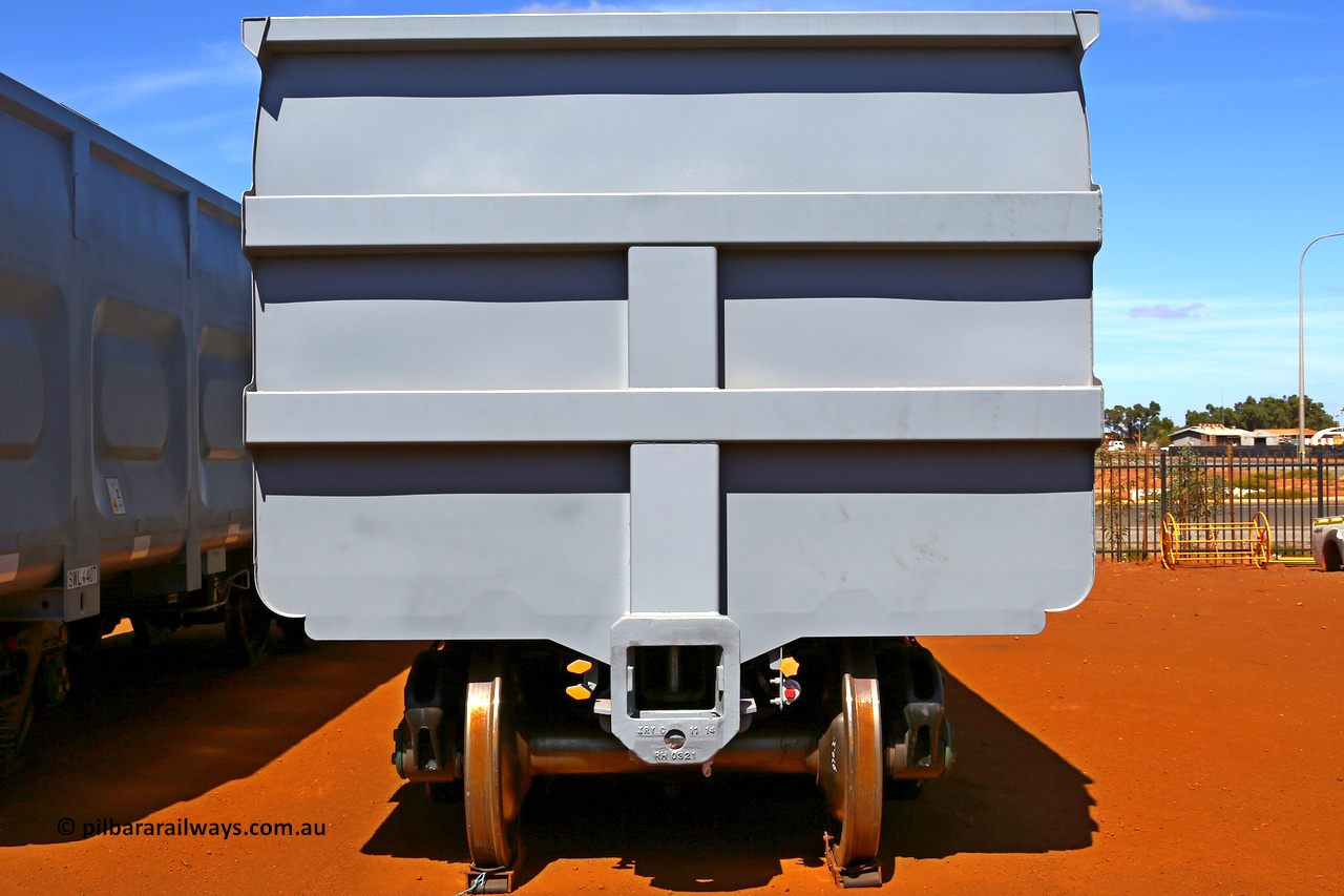 150314 7764
Wedgefield, following the delivery of Roy Hill's 1196 new GA type CCK138 model waggons, they were stored in several site whilst awaiting for enough track to be laid to allow delivery onto rail. GA2231 end view showing where the bar coupling will go and the pipe and electrical connection for the married pair. March 14. 2015.
Keywords: GA-type;GA2231;CSR-Yangtze;CCK138