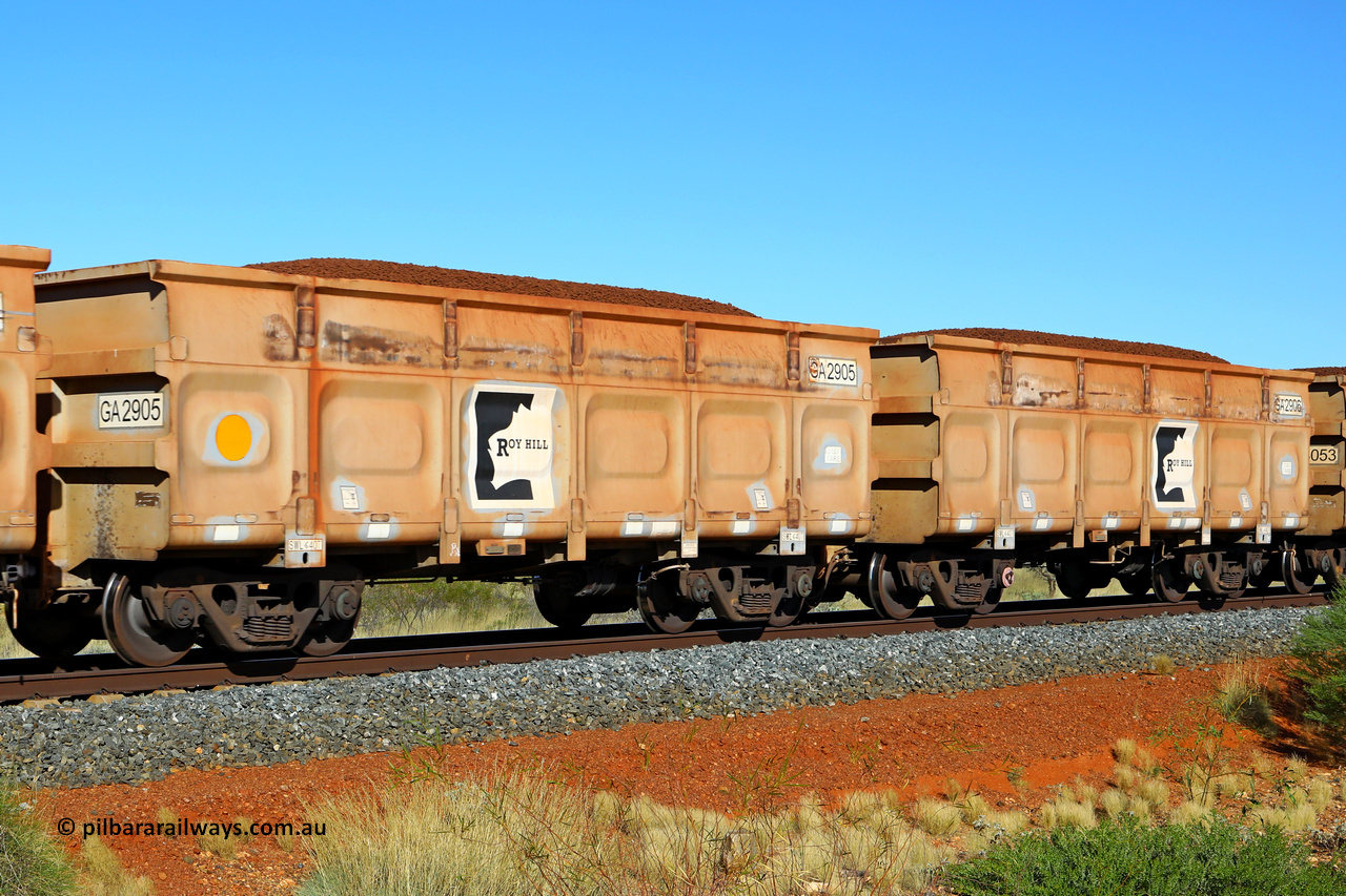 250501 0389
At the 88.448 km, just south of HPPL crossing loop on the Roy Hill line, loaded Roy Hill waggon pair GA 2905 - GA 2096, built in China by CSR Yangtze as an CCK138 model ore waggon. May 1, 2025.
Keywords: GA-type;GA2905-GA2096;CSR-Yangtze;CCK138;