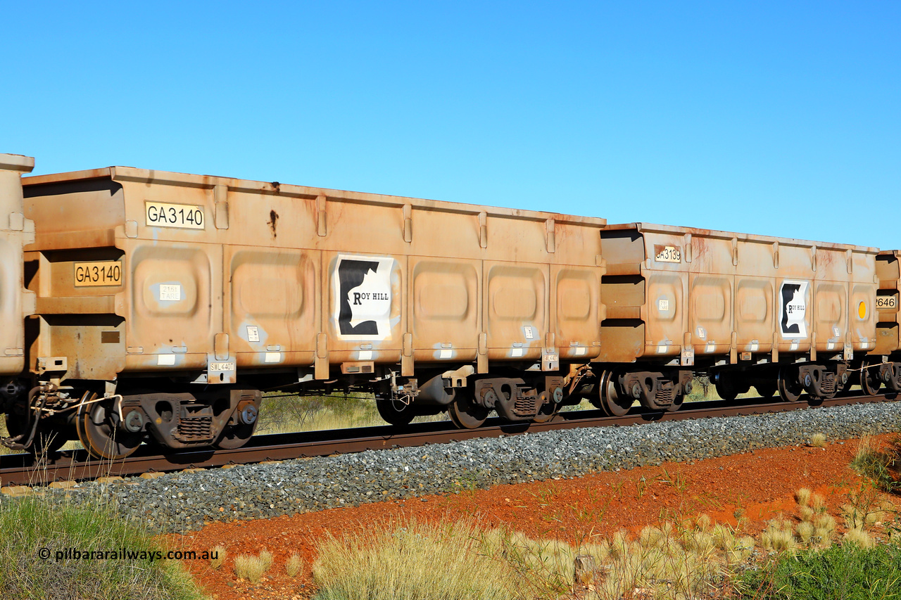 250501 0460
At the 88.448 km, just south of HPPL crossing loop on the Roy Hill line, empty Roy Hill waggon pair GA 3139 - GA 3140, built in China by CSR Yangtze as an CCK138 model ore waggon. May 1, 2025.
Keywords: GA-type;GA3139-GA3140;CSR-Yangtze;CCK138;