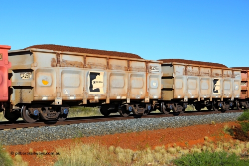 250501 0335
At the 88.448 km, just south of HPPL crossing loop on the Roy Hill line, loaded Roy Hill waggon pair GA 2501 - GA 2502, built in China by CSR Yangtze as an CCK138 model ore waggon. May 1, 2025.
Keywords: GA-type;GA2501-GA2502;CSR-Yangtze;CCK138;