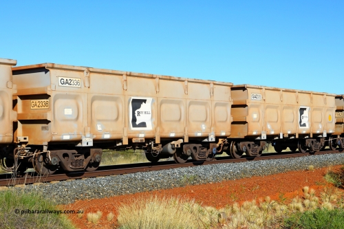 250501 0502
At the 88.448 km, just south of HPPL crossing loop on the Roy Hill line, empty Roy Hill waggon pair GA 2335 - GA 2336, built in China by CSR Yangtze as an CCK138 model ore waggon. May 1, 2025.
Keywords: GA-type;GA2335-GA2336;CSR-Yangtze;CCK138;