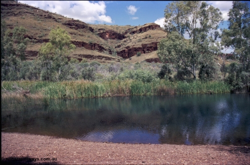 198-12
Wittenoom Gorge, Crossing Pool.
